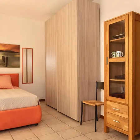 Casa Mariele Apartment Intra